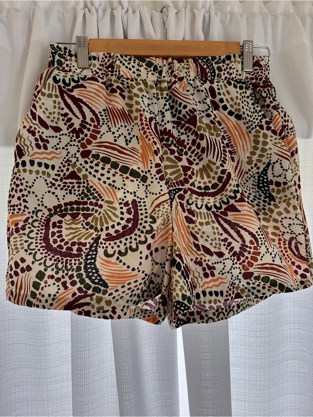 Primark High-Waist Printed Shorts in Cream, Burgundy and Olive